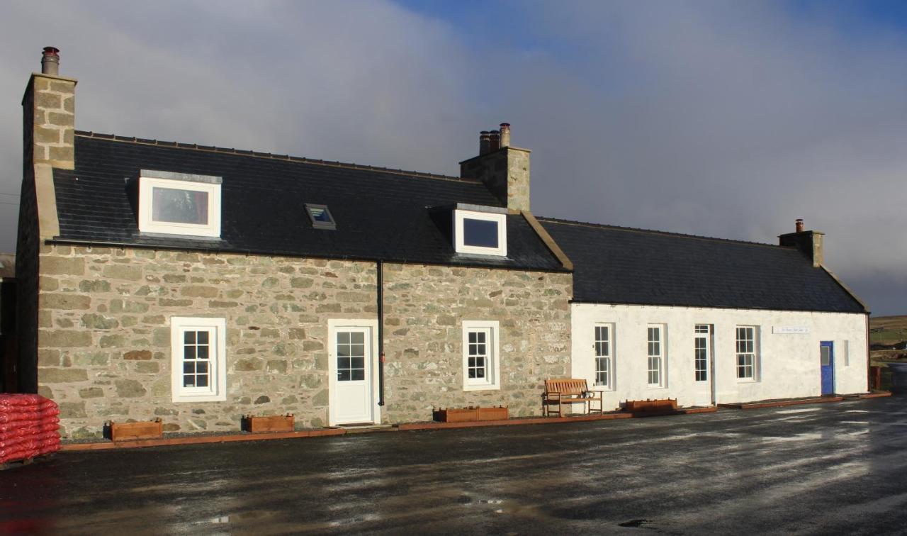 The Uyeasound Old Pier Cottage Belmont  Exterior photo